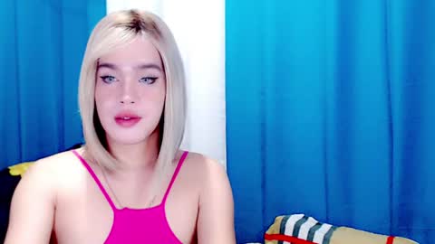 Snapshot of arianne_xoxo777 chatting on July 5, 2026, 7:04 am ARIANNE CUMS online show from July 5, 2026, 7:04 am