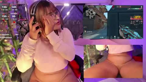 Snapshot of arianova_ chatting on May 8, 2026, 4:23 pm Aria online show from May 8, 2026, 4:23 pm