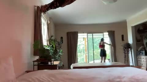 Snapshot of ariarose_xx chatting on July 3, 2026, 8:37 pm Aria online show from July 3, 2026, 8:37 pm