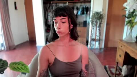 Snapshot of ariarose_xx chatting on July 28, 2026, 8:52 pm Aria online show from July 28, 2026, 8:52 pm