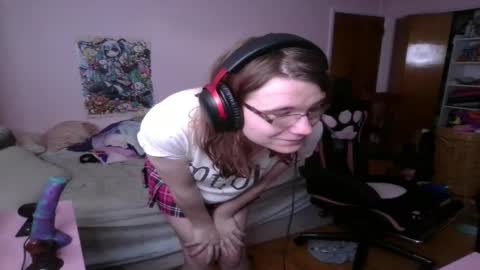 Ariathebrat online show from April 24, 2026, 9:17 pm
