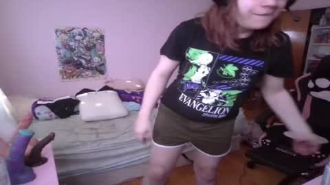 Ariathebrat online show from May 4, 2026, 9:11 pm