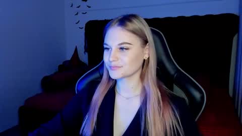 Aria online show from November 5, 2025, 6:30 pm