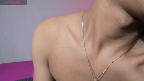 ariel_adan online show from May 2, 2026, 1:21 am