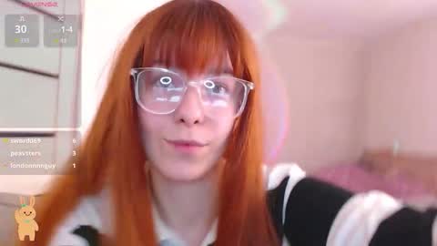 Ariel Donovan online show from November 19, 2025, 2:06 pm