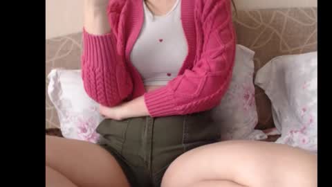 Snapshot of ariel_la chatting on November 11, 2025, 8:14 am Ariella online show from November 11, 2025, 8:14 am