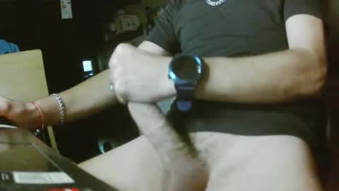 ariel_lokito43 online show from April 19, 2026, 3:39 am