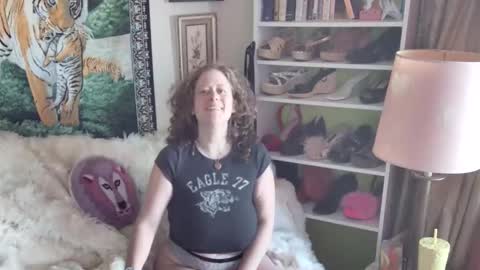 Arielle Ari online show from January 15, 2026, 4:55 pm