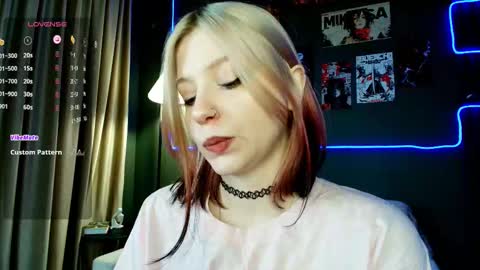 Snapshot of arielabradberry chatting on February 3, 2026, 2:22 pm Ariel online show from February 3, 2026, 2:22 pm