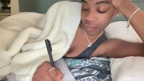 arielbliss69 online show from March 28, 2026, 11:37 pm