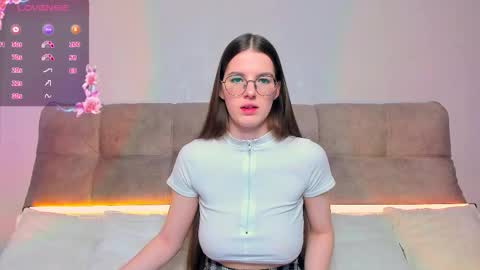 Ariella online show from October 24, 2025, 3:36 am