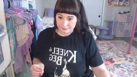 Ari online show from February 24, 2026, 2:09 am