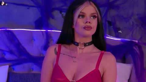 Ariell online show from October 27, 2025, 7:07 pm