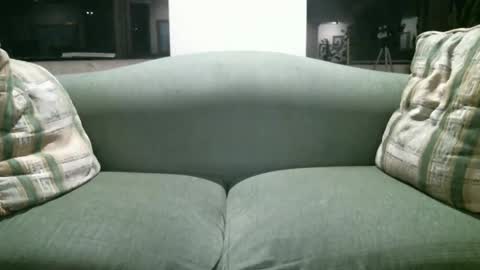 Anon online show from October 4, 2025, 5:16 am