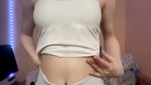 I am Anny ntmu Lets hit 10 Thumbs Up together online show from November 16, 2025, 2:22 pm