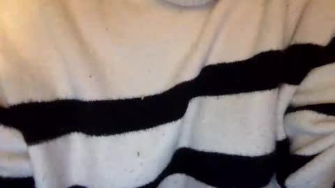 ariel  colin when hes here online show from November 18, 2025, 8:24 pm