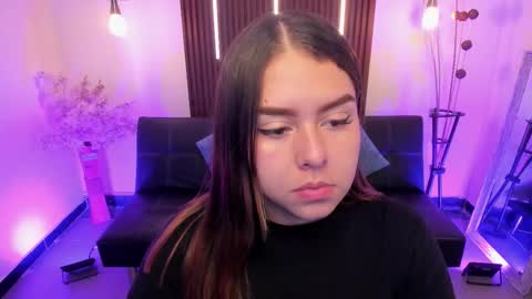  Arianna  online show from January 18, 2026, 4:55 pm