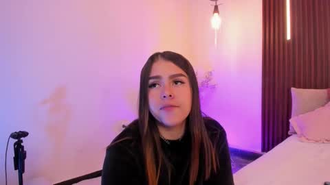  Arianna  online show from February 18, 2026, 3:30 pm