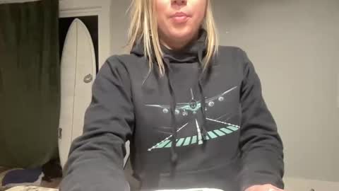 airskiii online show from January 6, 2025, 10:13 am