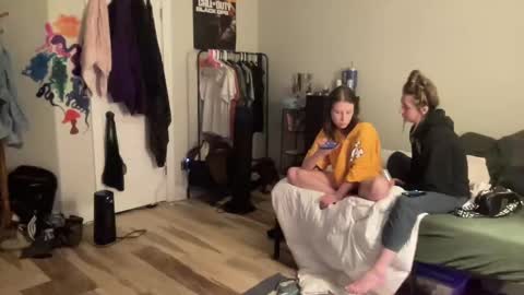 airskiii online show from February 16, 2025, 7:37 am