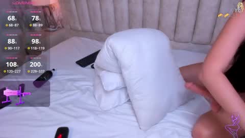 Ari Vega online show from December 5, 2024, 10:33 am