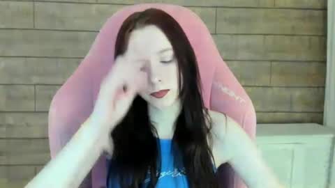 Snapshot of arinakubrick chatting on July 12, 2026, 4:31 pm Arinakubrick online show from July 12, 2026, 4:31 pm
