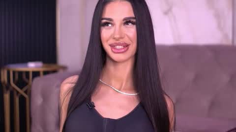 Arina online show from February 2, 2026, 5:44 pm