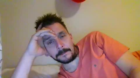 ariparikrigsmann online show from February 13, 2025, 5:33 pm