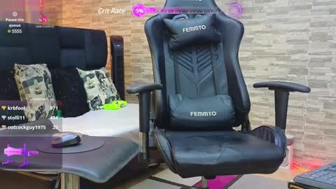 aris_sexx online show from January 24, 2025, 2:18 am