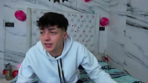 celina online show from April 10, 2026, 2:11 pm