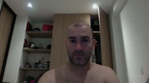 aristi11 online show from December 18, 2025, 4:40 am