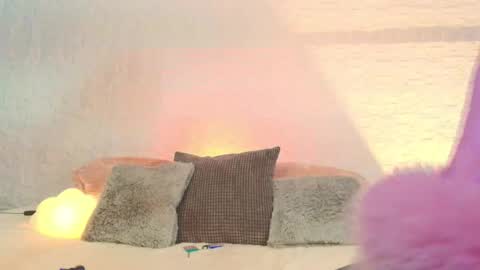 Snapshot of arivega chatting on April 30, 2026, 8:09 am Nice to meet you thumb up me please its important I LOOK MY BIO DOWN online show from April 30, 2026, 8:09 am