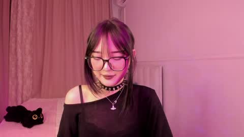 Ariya online show from April 8, 2026, 2:17 pm