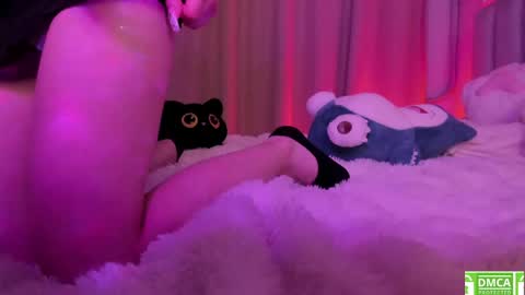 Ariya online show from April 15, 2026, 7:58 pm