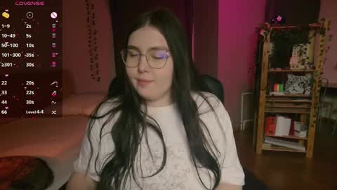 Snapshot of arizonaa_muse chatting on May 2, 2026, 2:00 pm Astrid online show from May 2, 2026, 2:00 pm