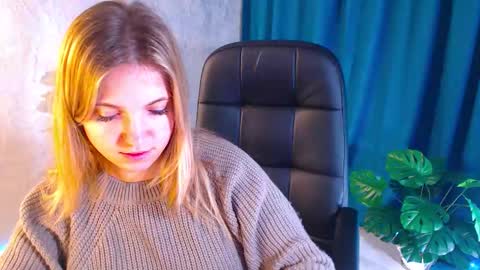 Snapshot of arlana_klart chatting on September 30, 2025, 1:10 am Arlana online show from September 30, 2025, 1:10 am