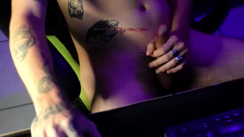 Arlette online show from November 4, 2025, 10:53 pm