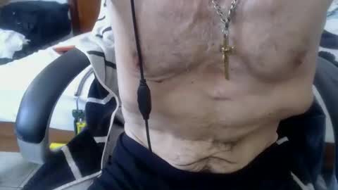 armaduradeacero online show from January 22, 2025, 7:03 pm