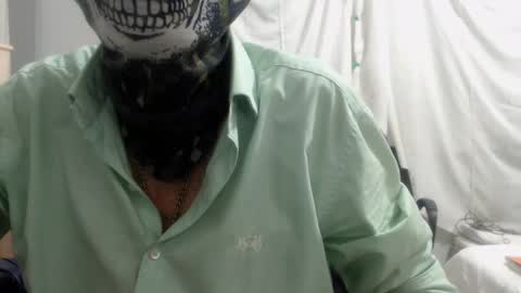 armaduradeacero online show from February 10, 2025, 3:13 am