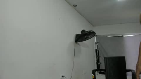 armanidrek online show from March 11, 2026, 12:22 pm