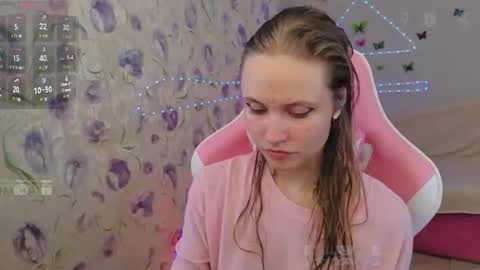 Snapshot of armurra chatting on July 12, 2026, 6:37 am armurra online show from July 12, 2026, 6:37 am