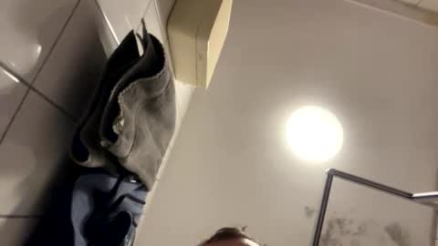 armyskater32 online show from February 11, 2026, 8:36 pm