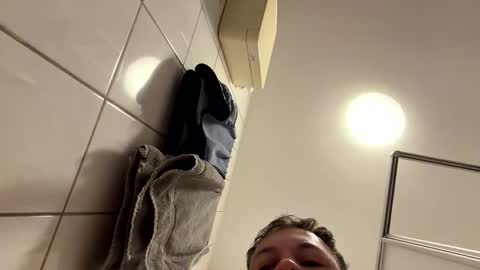 armyskater32 online show from March 27, 2026, 6:30 am