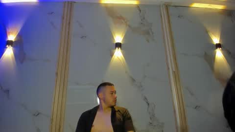 aron and molly online show from February 11, 2026, 12:10 pm