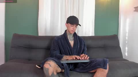 Aron ford online show from November 21, 2025, 1:10 pm