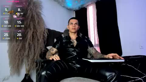 Snapshot of arondark chatting on June 26, 2026, 8:02 pm DarkMaster online show from June 26, 2026, 8:02 pm