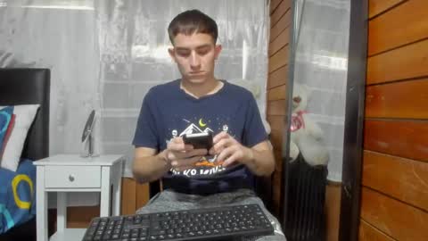 Snapshot of arongfranco chatting on December 27, 2024, 8:07 pm Aron G Franco online show from December 27, 2024, 8:07 pm