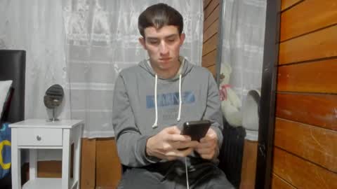 Snapshot of arongfranco chatting on February 14, 2025, 12:30 am Aron G Franco online show from February 14, 2025, 12:30 am