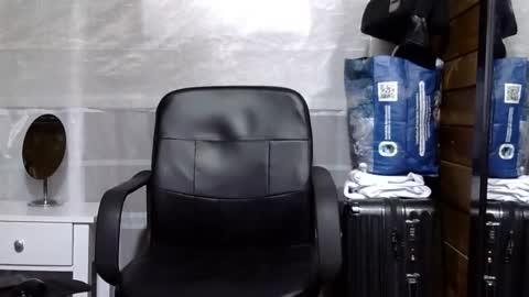 Aron G Franco online show from October 27, 2025, 5:39 pm