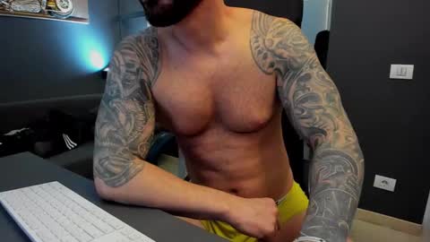 AronGrant online show from February 8, 2025, 12:06 pm